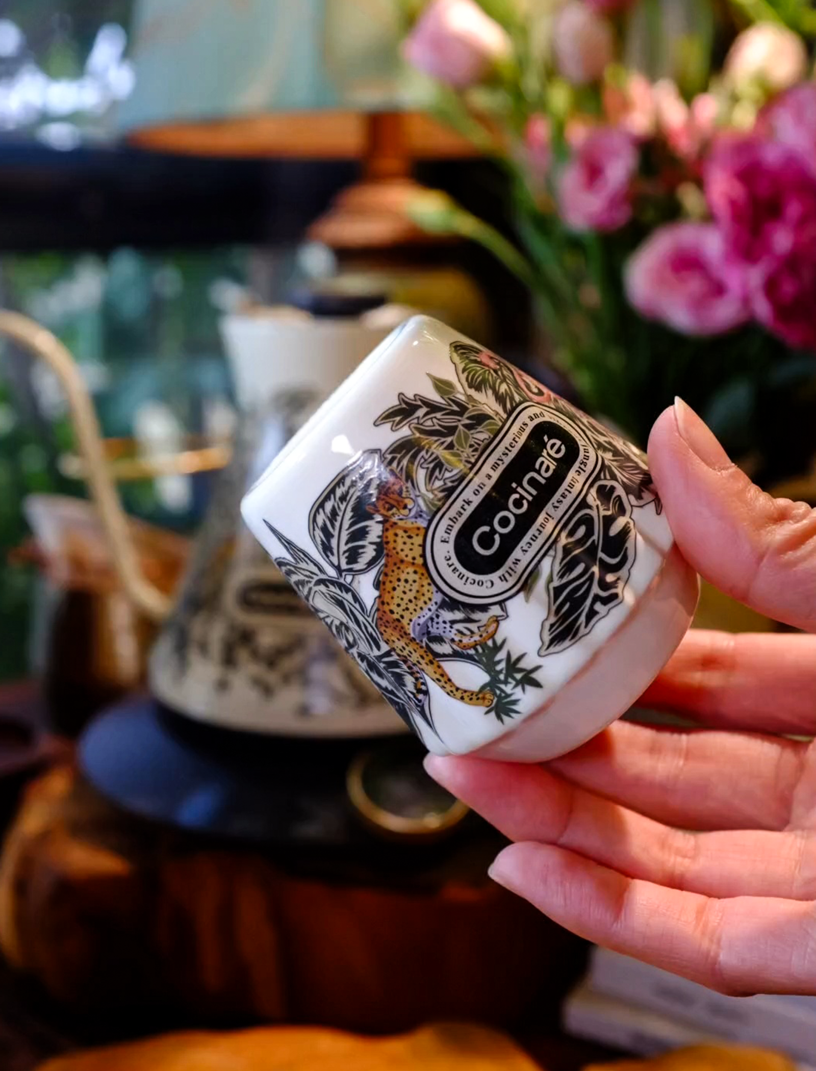 Cocinare KissCup Color-changing Ceramic Tasting Cup