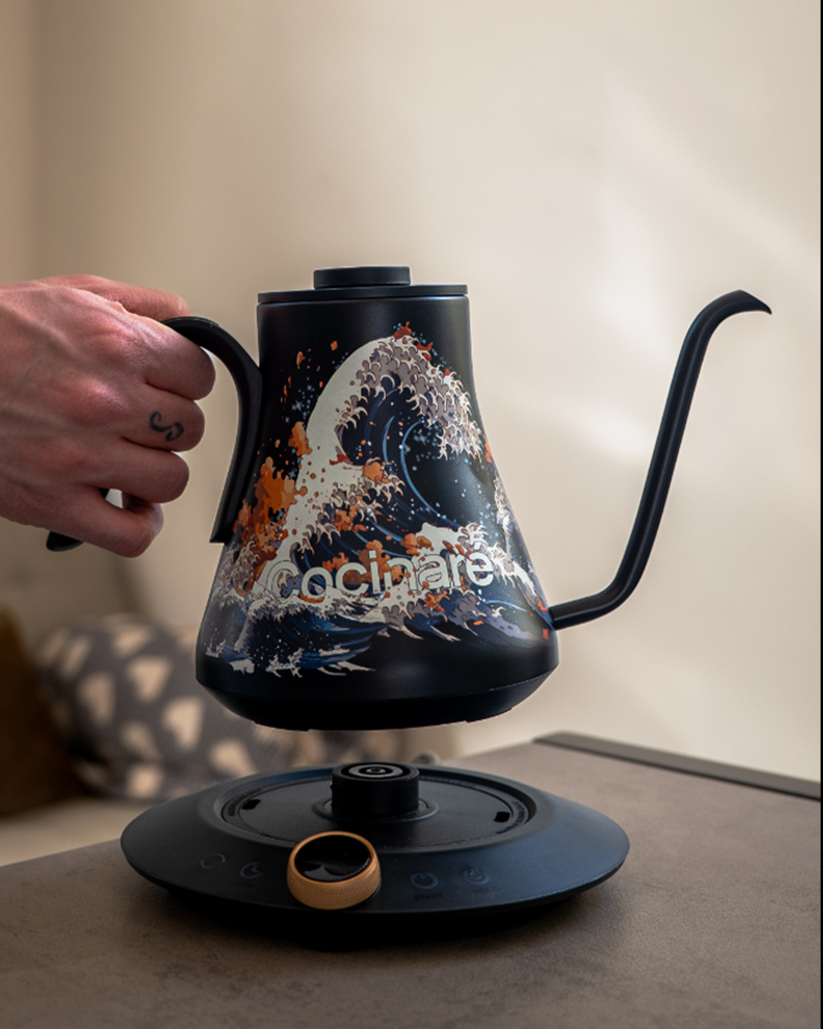 FLOW M9 Electric Kettle